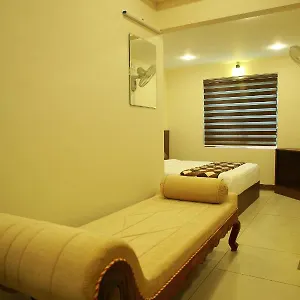 Kalathil Tourist Kunnamkulam