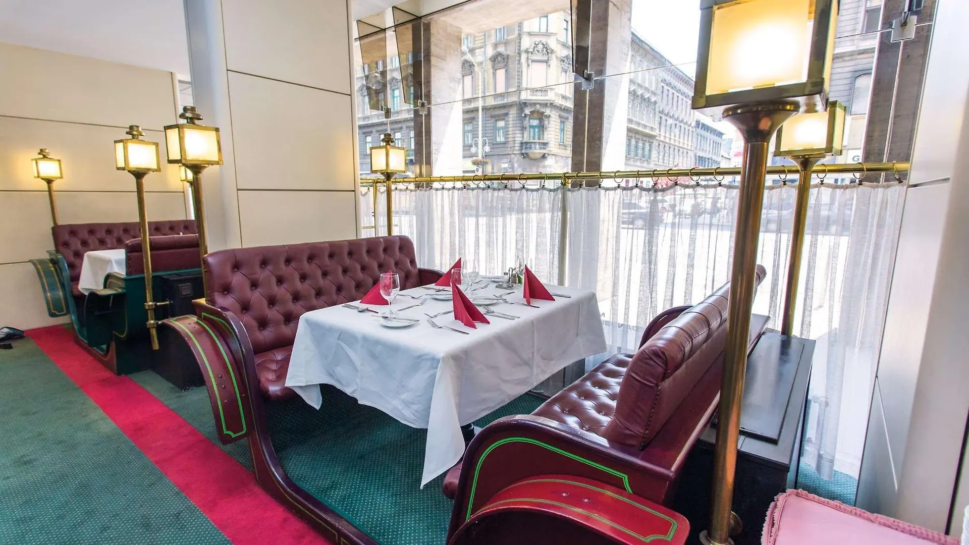 Danubius Hotel Hungaria City Center Budapešť 4*,